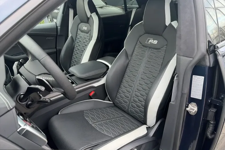 Audi RSQ8 din 2024 cu 10.977 km - oferta AUD205687 - foto 20