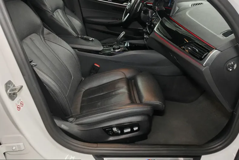 BMW 530 (Seria 5) din 2021 cu 77.000 km - oferta BMW205698 - foto 10