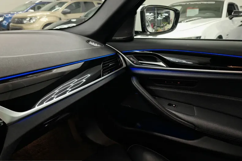 BMW 530 (Seria 5) din 2021 cu 77.000 km - oferta BMW205698 - foto 32