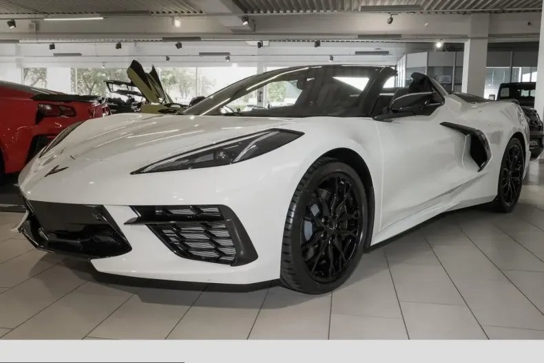 Corvette C8 din 2025 cu 10 km - oferta COR205702 - foto 1