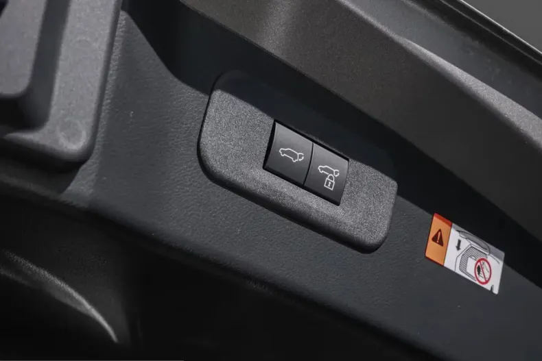 Lexus NX 350h din 2025 cu 6.131 km - oferta LEX205703 - foto 8