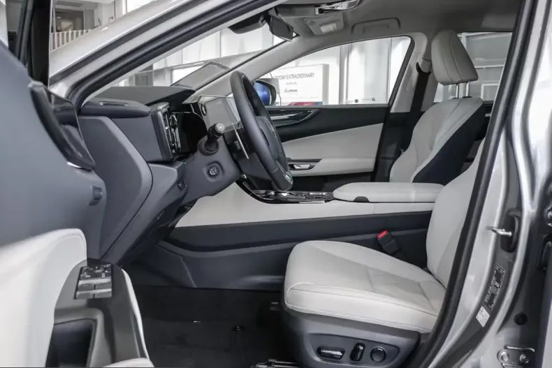 Lexus NX 350h din 2025 cu 6.131 km - oferta LEX205703 - foto 17