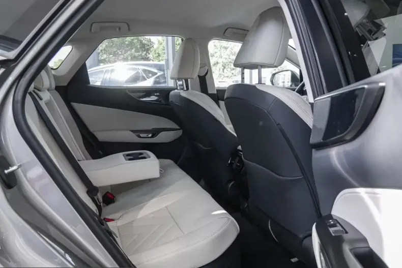 Lexus NX 350h din 2025 cu 6.131 km - oferta LEX205703 - foto 20