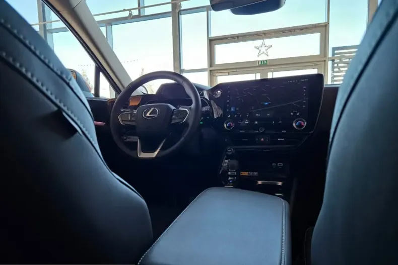 Lexus NX 350h din 2026 cu 1.500 km - oferta LEX205707 - foto 19