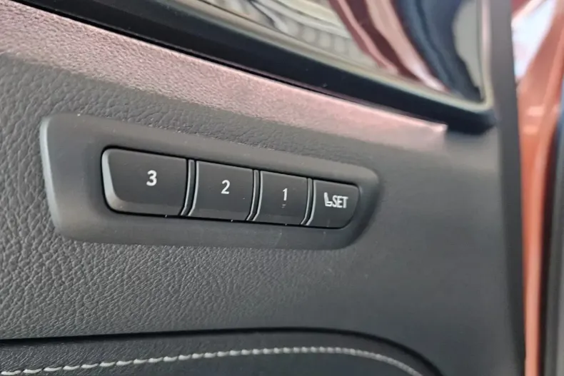 Lexus NX 350h din 2026 cu 1.500 km - oferta LEX205707 - foto 20