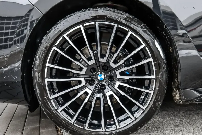 BMW 740 (Seria 7) din 2025 cu 21.200 km - oferta BMW205709 - foto 6