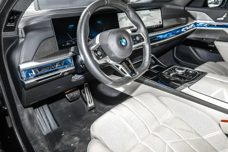 BMW 740 (Seria 7) din 2025 cu 21.200 km - oferta BMW205709 - foto 10