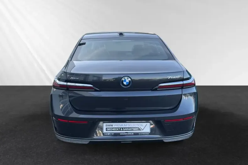 BMW 750 (Seria 7) din 2024 cu 5.150 km - oferta BMW205712 - foto 4