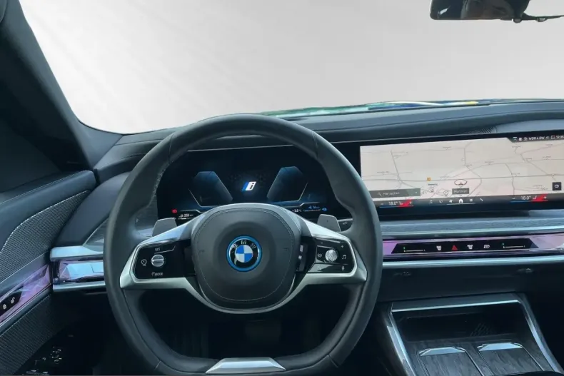 BMW 750 (Seria 7) din 2024 cu 5.150 km - oferta BMW205712 - foto 12