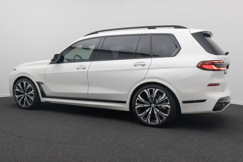BMW X7 M60 (Seria X) din 2022 cu 82.987 km - oferta BMW205714 - foto 7