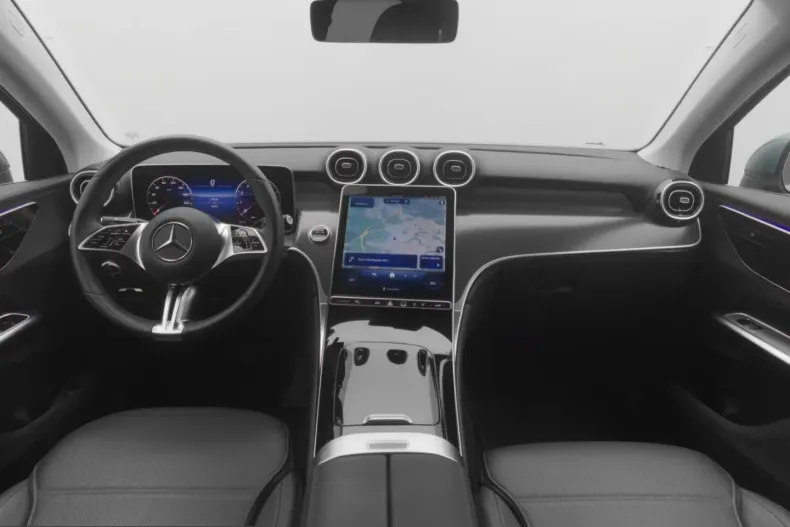 Mercedes-Benz GLC 200 (Clasa GLC) din 2024 cu 6.184 km - oferta MER205717 - foto 21
