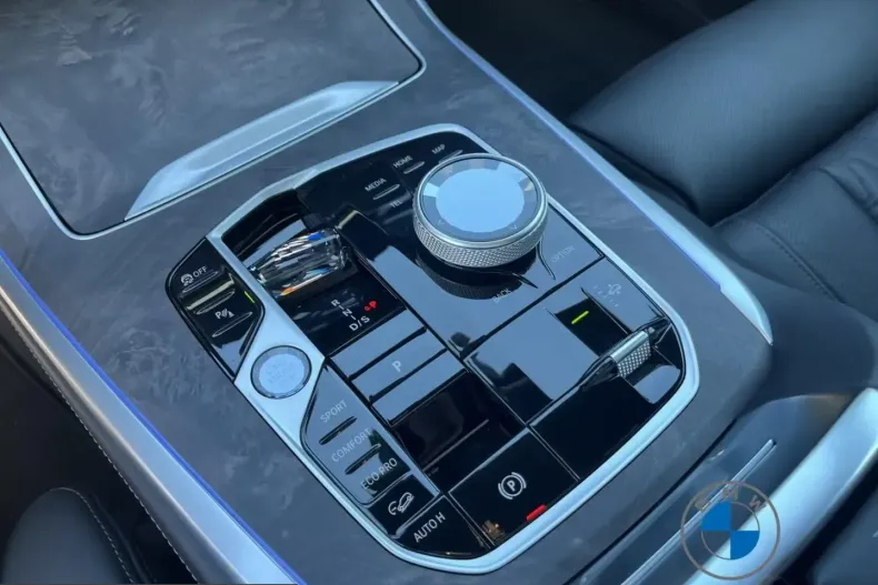 BMW X7 M60 (Seria X) din 2025 cu 26.085 km - oferta BMW205718 - foto 16