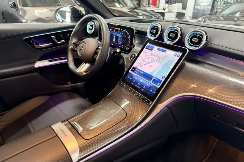 Mercedes-Benz GLC 200 (Clasa GLC) din 2023 cu 40.000 km - oferta MER205722 - foto 17