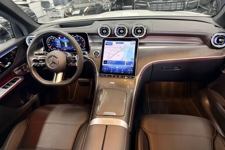 Mercedes-Benz GLC 200 (Clasa GLC) din 2023 cu 40.000 km - oferta MER205722 - foto 20