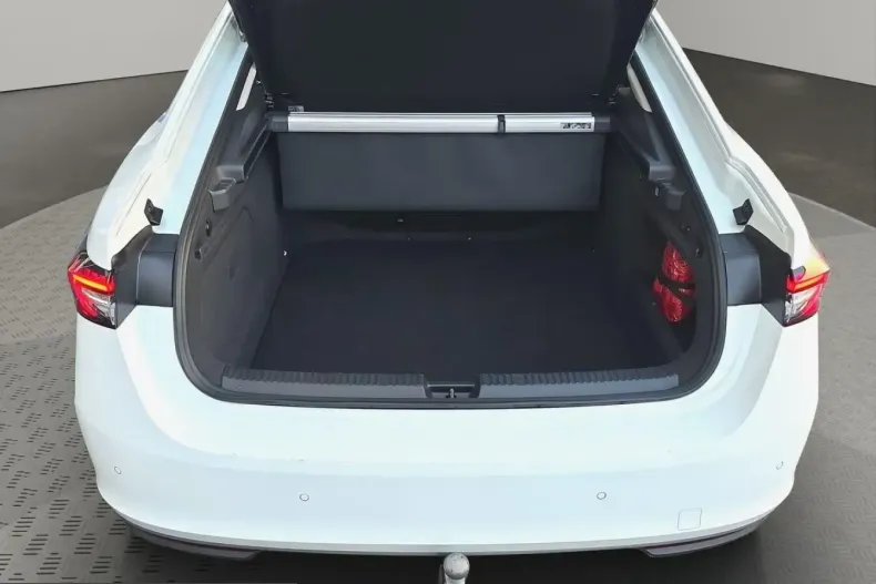 Skoda Superb din 2024 cu 47.000 km - oferta SKO205723 - foto 6