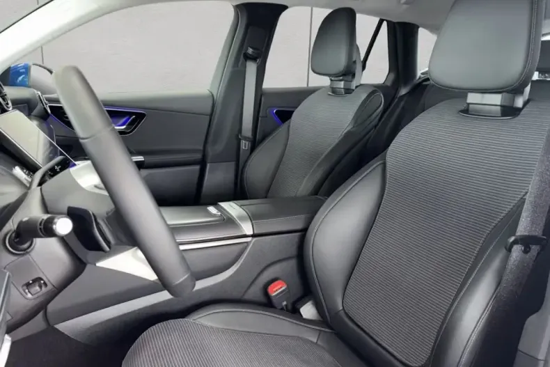 Mercedes-Benz GLC 220 (Clasa GLC) din 2023 cu 13.997 km - oferta MER205725 - foto 19