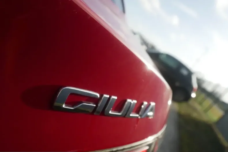 Alfa Romeo Giulia din 2023 cu 21.641 km - oferta ALF205726 - foto 33