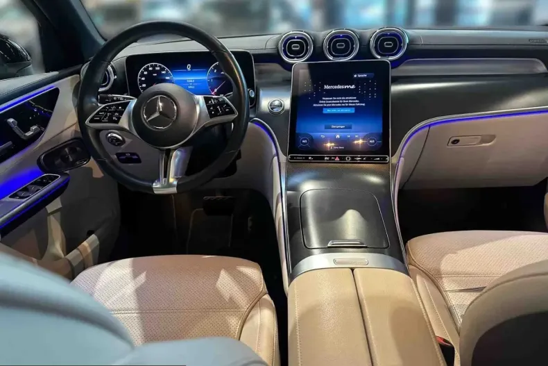 Mercedes-Benz GLC 220 (Clasa GLC) din 2023 cu 59.015 km - oferta MER205727 - foto 3