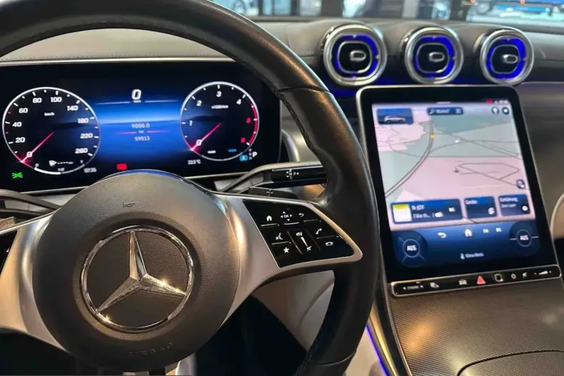 Mercedes-Benz GLC 220 (Clasa GLC) din 2023 cu 59.015 km - oferta MER205727 - foto 12