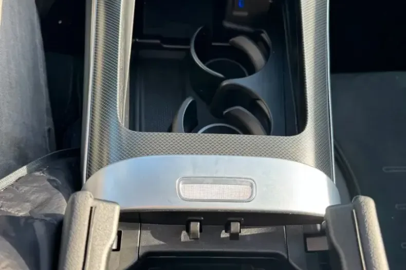 Mercedes-Benz GLC 220 (Clasa GLC) din 2023 cu 51.240 km - oferta MER205731 - foto 19