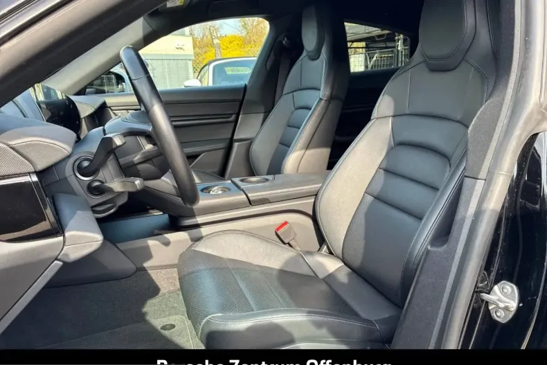 Porsche Taycan din 2023 cu 38.743 km - oferta POR205732 - foto 5