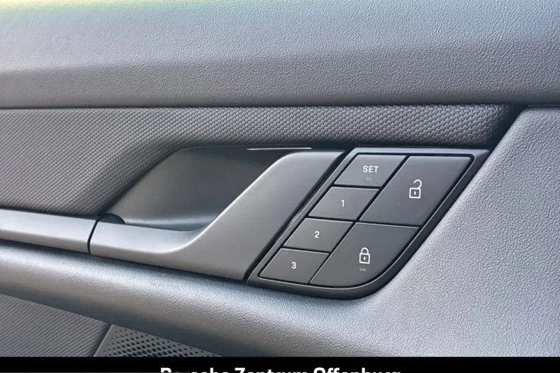 Porsche Taycan din 2023 cu 38.743 km - oferta POR205732 - foto 15