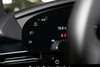 Porsche Taycan din 2023 cu 43.350 km - oferta POR205733 - foto 35