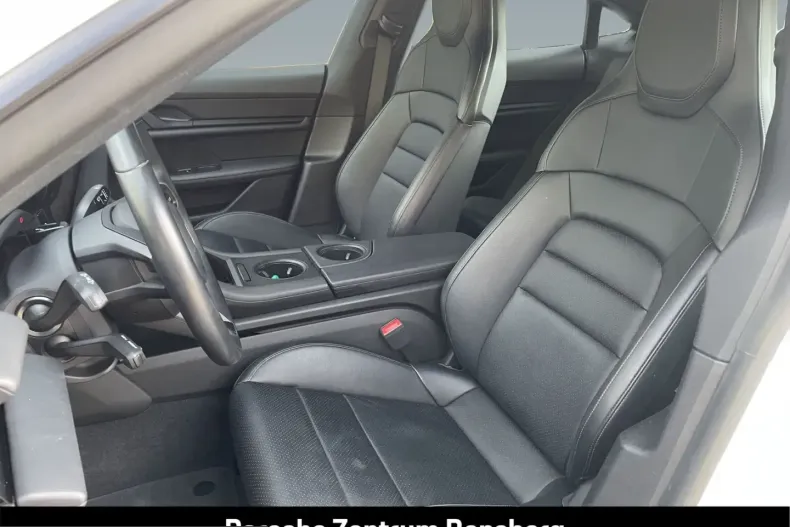 Porsche Taycan din 2023 cu 34.800 km - oferta POR205734 - foto 12