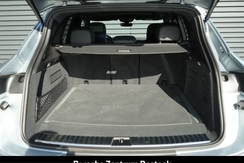 Porsche Cayenne din 2025 cu 8.695 km - oferta POR205735 - foto 6