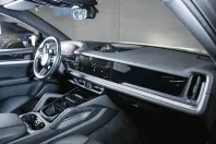 Porsche Cayenne din 2025 cu 16.800 km - oferta POR205736 - foto 18