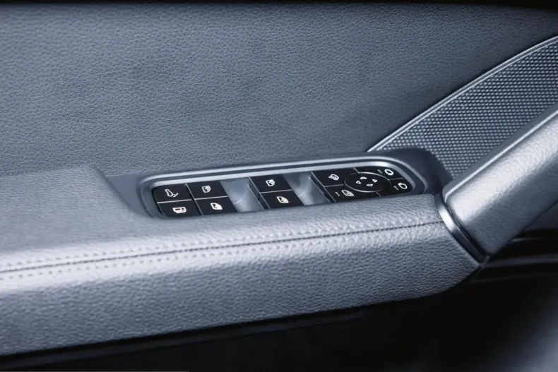 Porsche Cayenne din 2025 cu 16.800 km - oferta POR205736 - foto 23