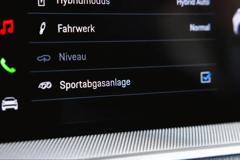 Porsche Cayenne din 2025 cu 16.800 km - oferta POR205736 - foto 40