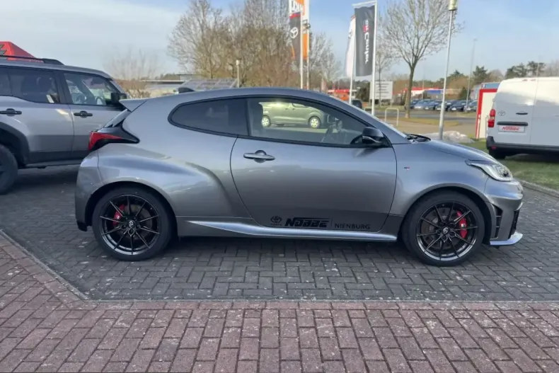 Toyota Yaris din 2024 cu 11.100 km - oferta TOY205739 - foto 3