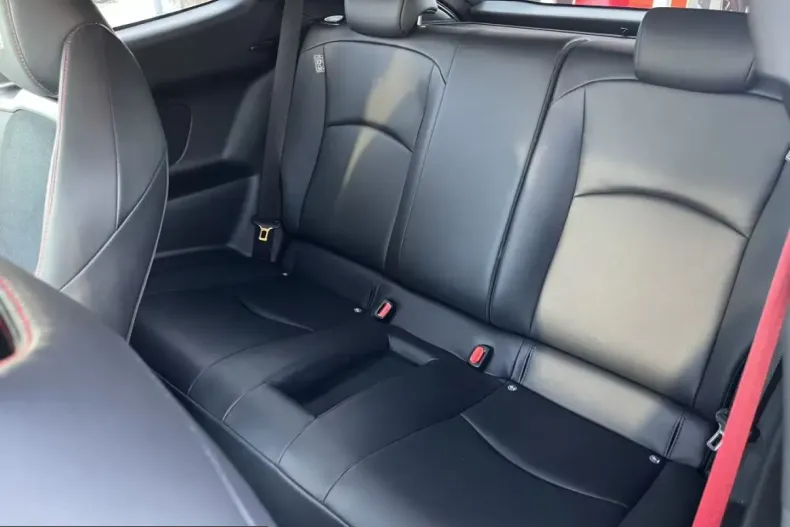 Toyota Yaris din 2024 cu 11.100 km - oferta TOY205739 - foto 11