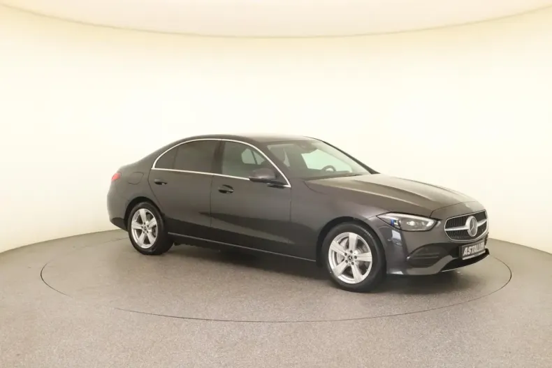 Mercedes-Benz C 400 (Clasa C) din 2023 cu 13.364 km - oferta MER205741 - foto 4