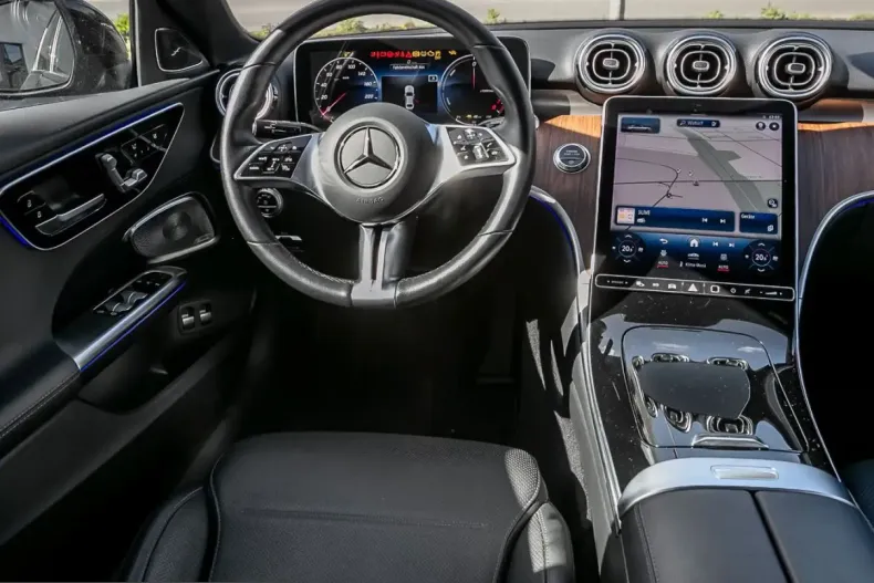 Mercedes-Benz C 300 (Clasa C) din 2023 cu 15.248 km - oferta MER205743 - foto 4