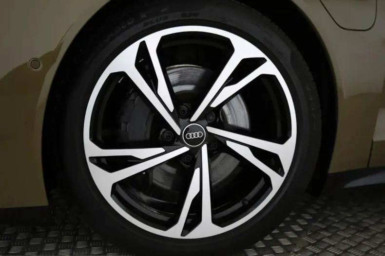 Audi e-tron GT din 2023 cu 48.739 km - oferta AUD205745 - foto 6