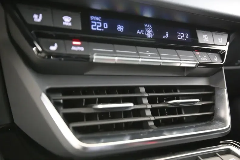 Audi e-tron GT din 2023 cu 48.739 km - oferta AUD205745 - foto 16