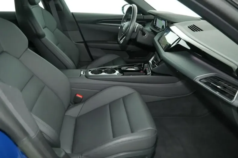 Audi e-tron GT din 2023 cu 48.990 km - oferta AUD205746 - foto 4