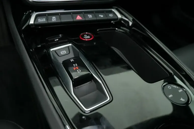 Audi e-tron GT din 2023 cu 48.990 km - oferta AUD205746 - foto 7