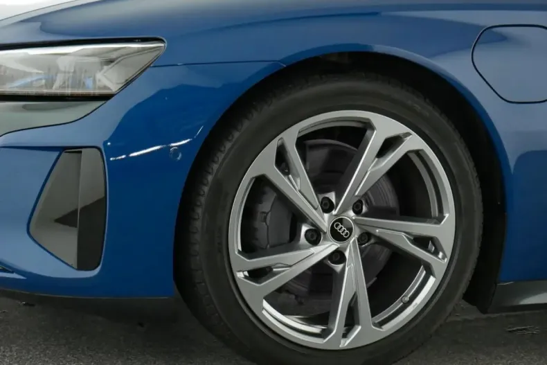 Audi e-tron GT din 2023 cu 48.990 km - oferta AUD205746 - foto 13