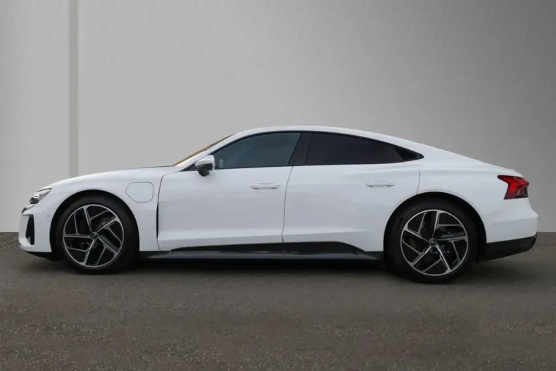 Audi e-tron GT din 2023 cu 46.500 km - oferta AUD205747 - foto 3