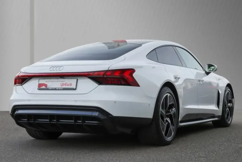 Audi e-tron GT din 2023 cu 46.500 km - oferta AUD205747 - foto 4