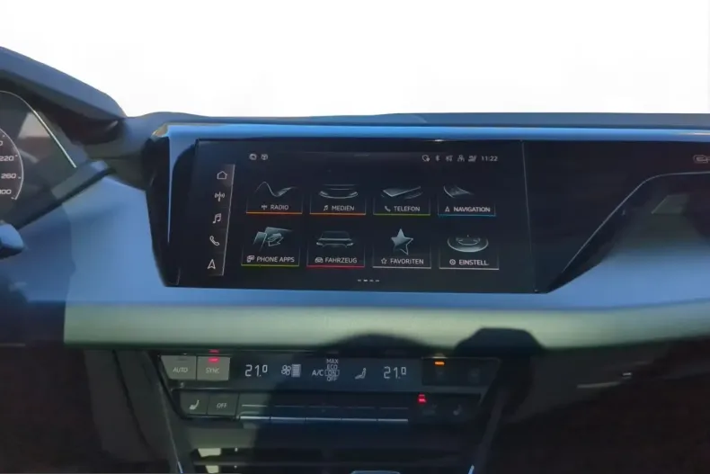 Audi e-tron GT din 2023 cu 25.200 km - oferta AUD205748 - foto 6