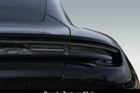 Porsche Taycan din 2023 cu 28.600 km - oferta POR205762 - foto 8