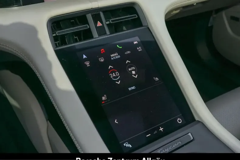 Porsche Taycan din 2023 cu 28.600 km - oferta POR205762 - foto 19