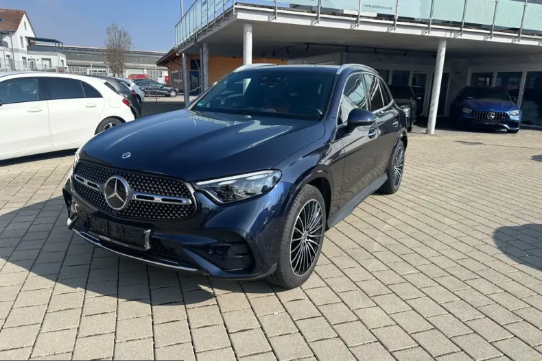 Mercedes-Benz GLC 300 (Clasa GLC) din 2023 cu 67.000 km - oferta MER205763 - foto 1