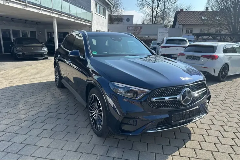Mercedes-Benz GLC 300 (Clasa GLC) din 2023 cu 67.000 km - oferta MER205763 - foto 2