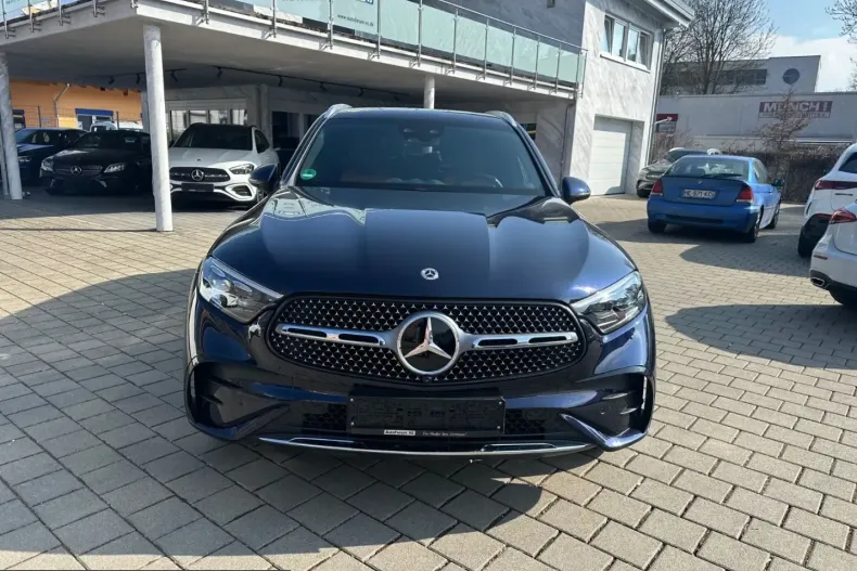 Mercedes-Benz GLC 300 (Clasa GLC) din 2023 cu 67.000 km - oferta MER205763 - foto 3