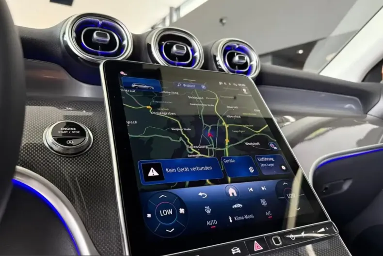 Mercedes-Benz GLC 200 (Clasa GLC) din 2025 cu 9.999 km - oferta MER205764 - foto 10